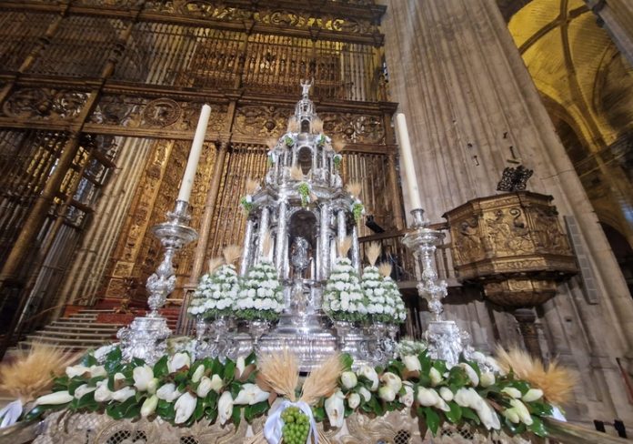 custodia-arfe-catedral-RwbjoTUXe5TiNYjlUxPbQvI-758x531@abc